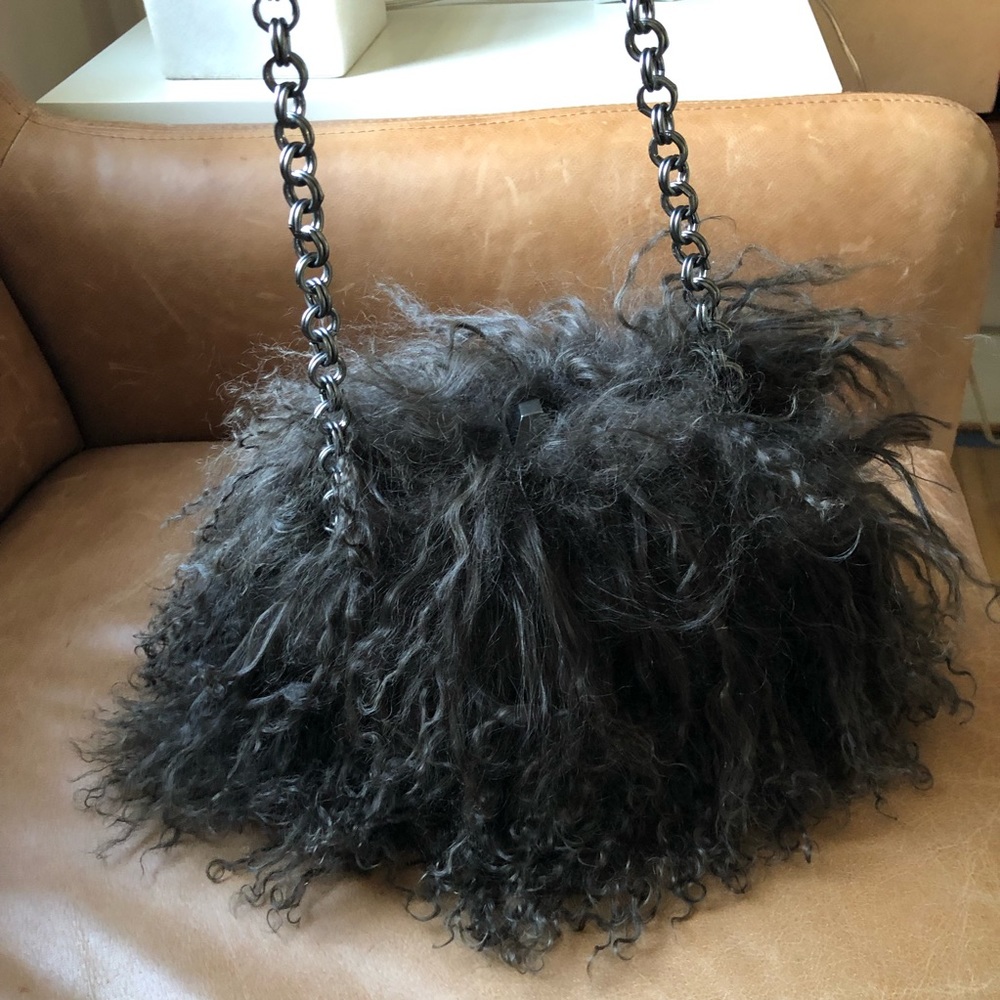 Pour La Victoire Mongolian fur bag w chain - Picture 4 of 13